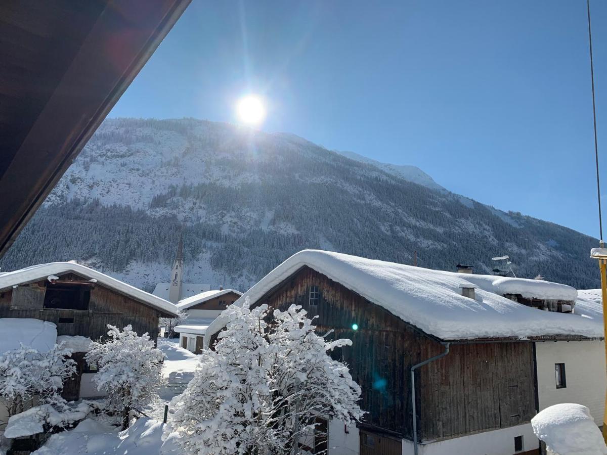 Bed and Breakfast Haus Walch à Elbigenalp Extérieur photo
