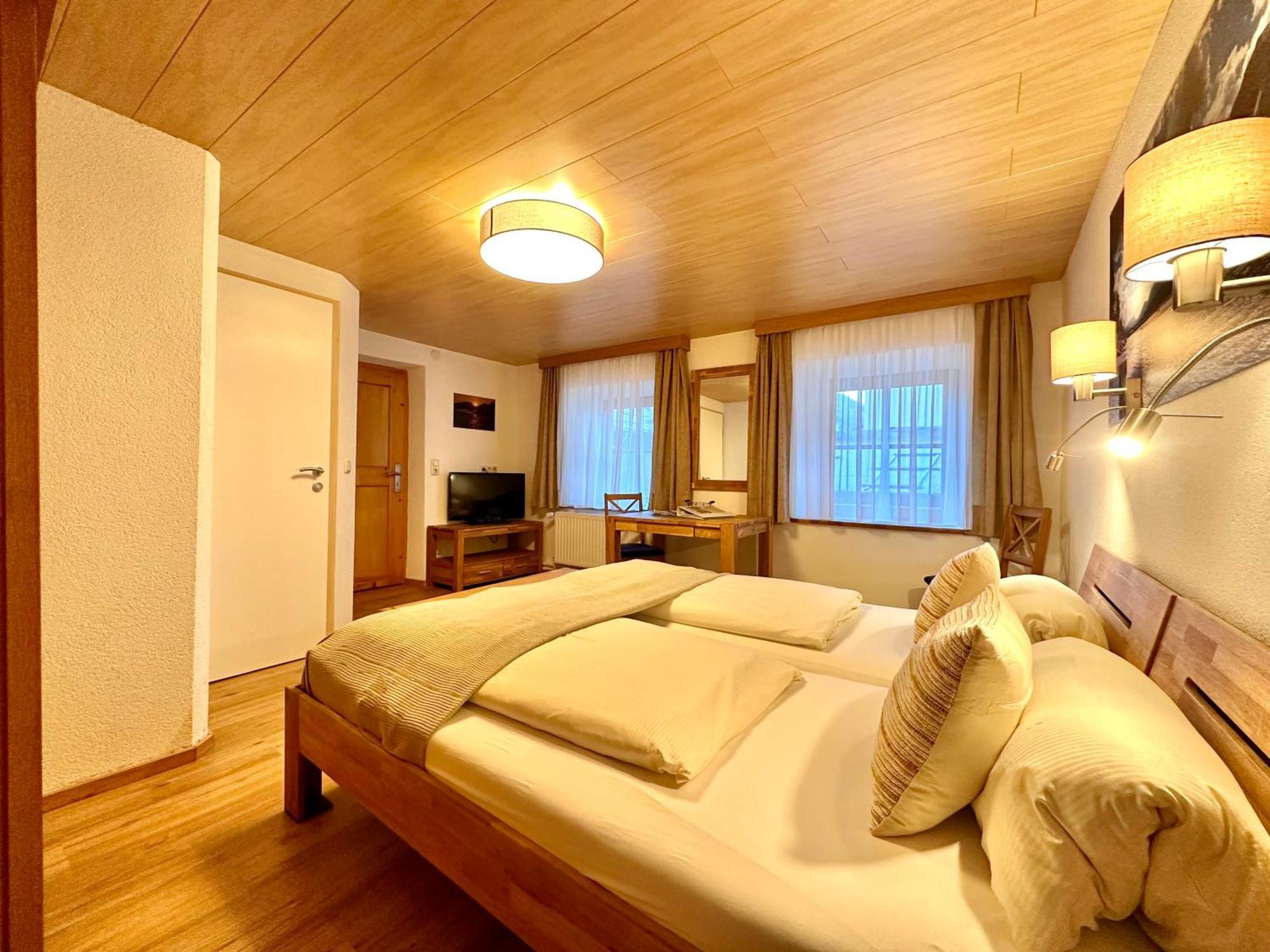 Bed and Breakfast Haus Walch à Elbigenalp Extérieur photo